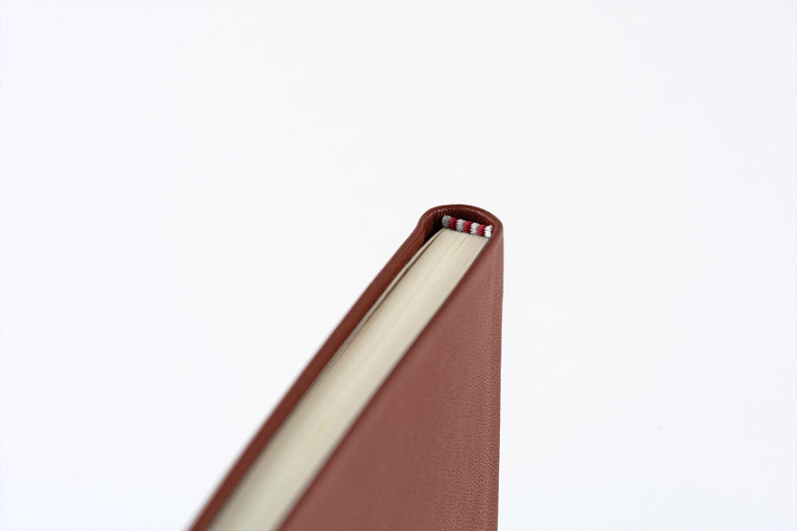 Hobonichi Techo 2026 Leather: Wine Brown Weeks Hardcover Book / Weekly Horizontal / Jan start / Mon start - English Edition
