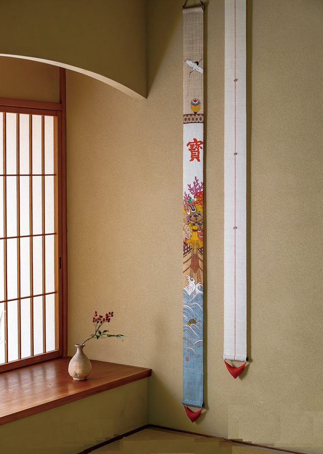 Hand-drawn and Hand-dyed Linen Japanese Narrow Tapestry - Treasure Ship -, Kyoto Noren, Japanese wall hanging scroll