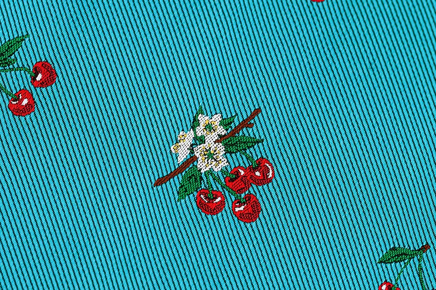 Sale! Hobonichi Techo 2025 Bow & Tie: Cherry Weeks Hardcover Book / Weekly Horizontal / January start / Monday start - English Edition