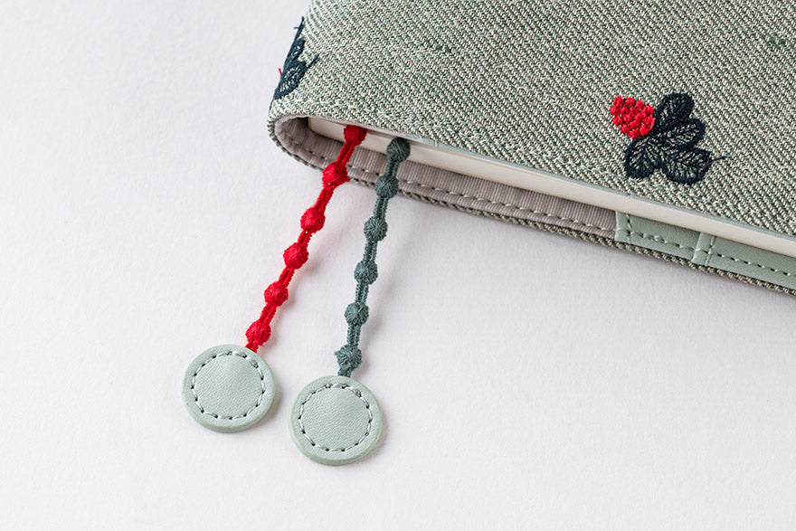 minä perhonen: light berry (Green) [Hobonichi Cousin (A5) Techo Cover] (Cover Only)