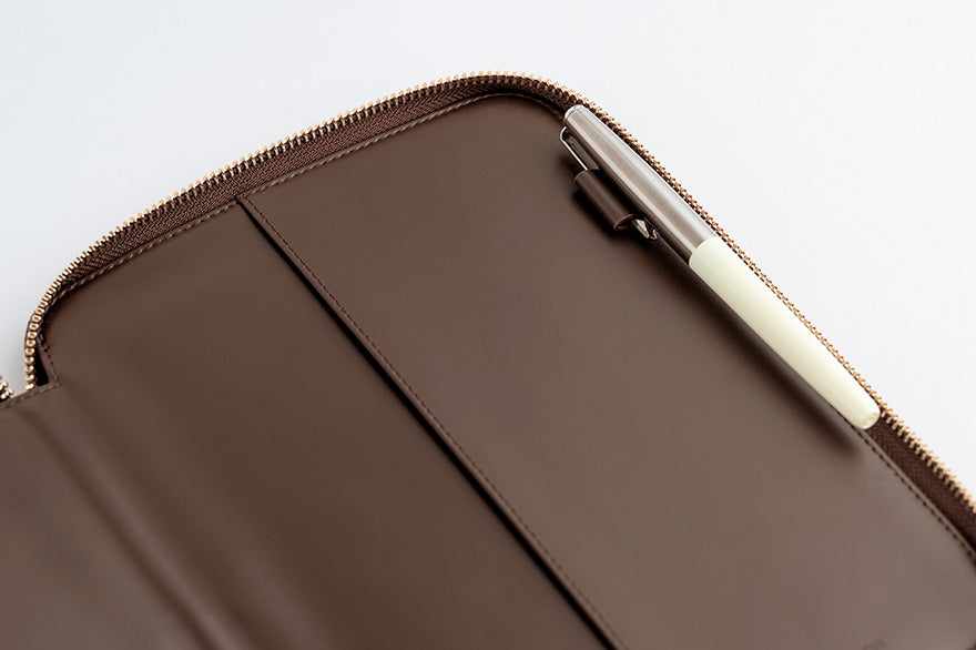 Taut Zipped (Café au Lait Plaid) [Hobonichi Cousin (A5) Techo Cover] (Cover Only)