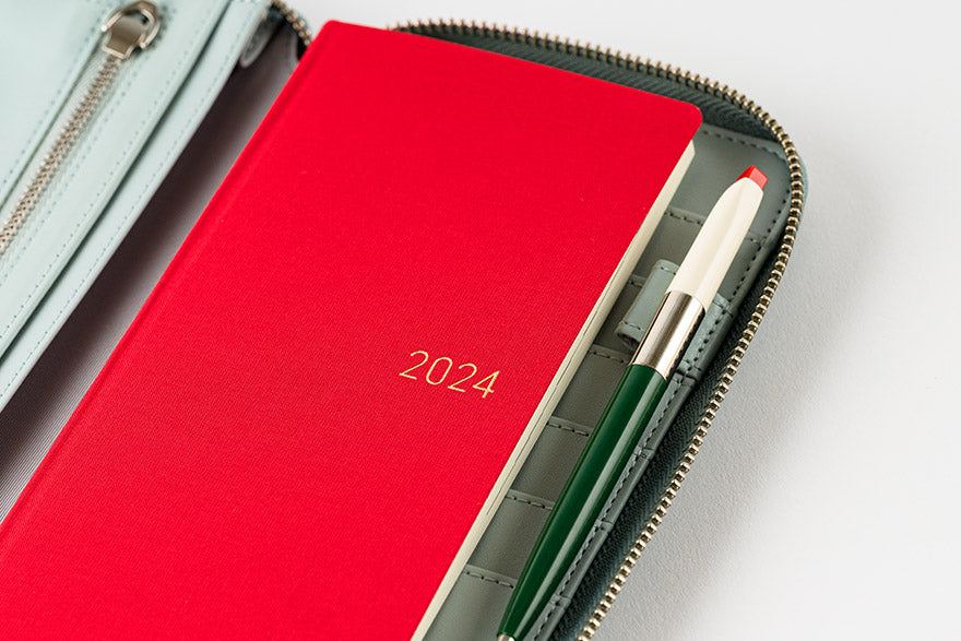 minä perhonen: light berry (Green) [Hobonichi Weeks Cover] (Cover Only)