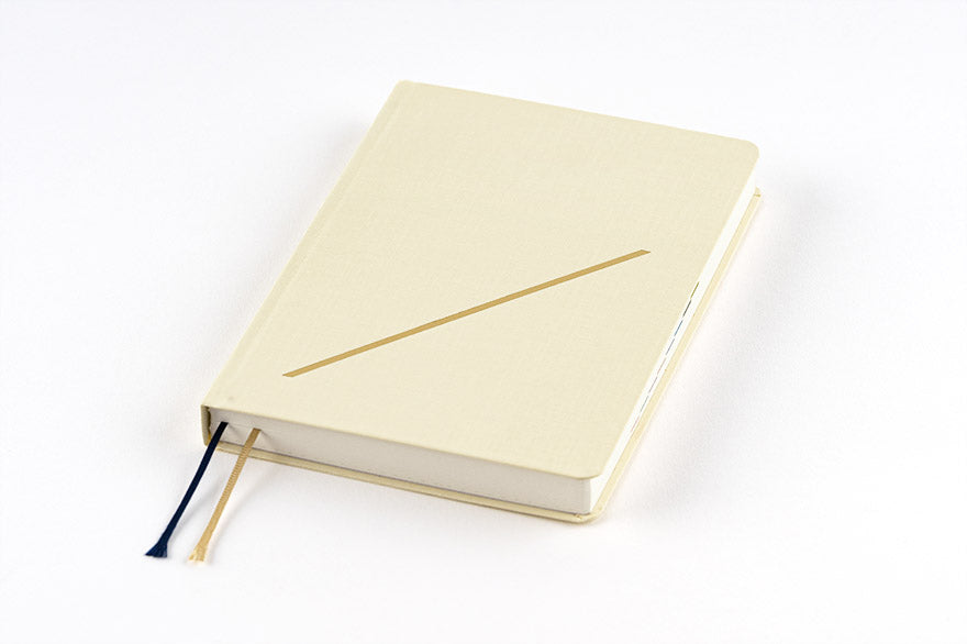 PRE-ORDER Hobonichi Techo 2026 Slash (Ivory) HON / A6 Size / Daily / Jan start / Mon start - English Edition