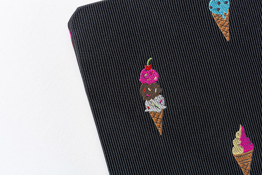 PRE-ORDER Hobonichi Techo 2026 Bow & Tie: Happy Ice Cream Weeks Hardcover Book / Weekly Horizontal / Jan start / Mon start - English Edition