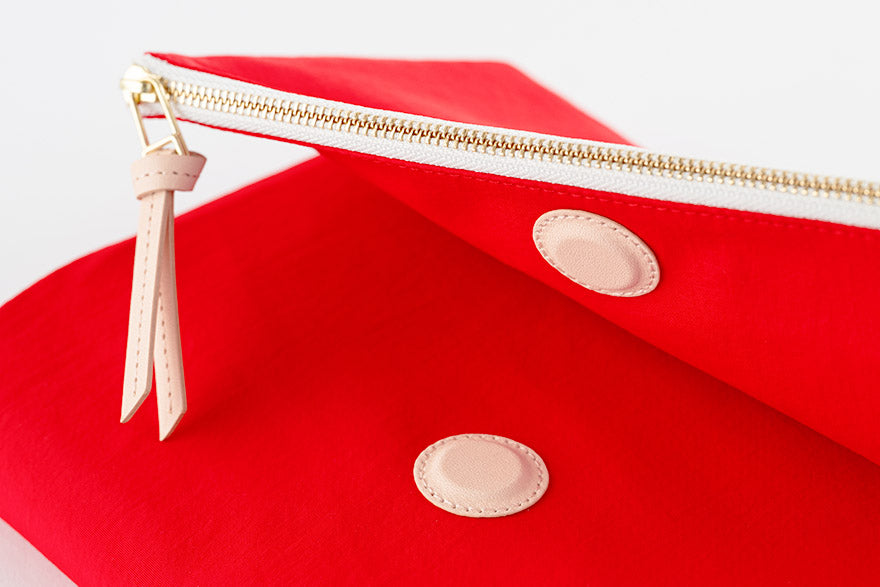 Tragen: Red [Hobonichi Cousin (A5) Techo Cover] (Cover Only)