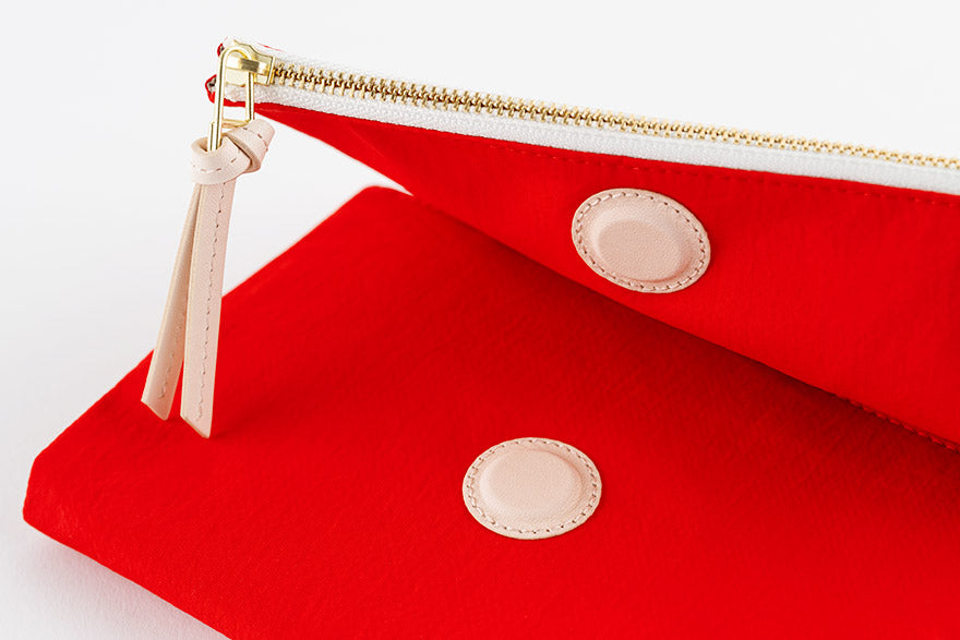 Tragen: Red [Hobonichi Original (A6) Techo Cover] (Cover Only)
