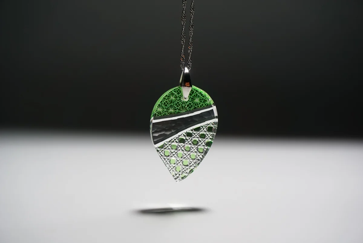 Kiriko Glass Pendant Necklace -Green-, Japanese Jewelry