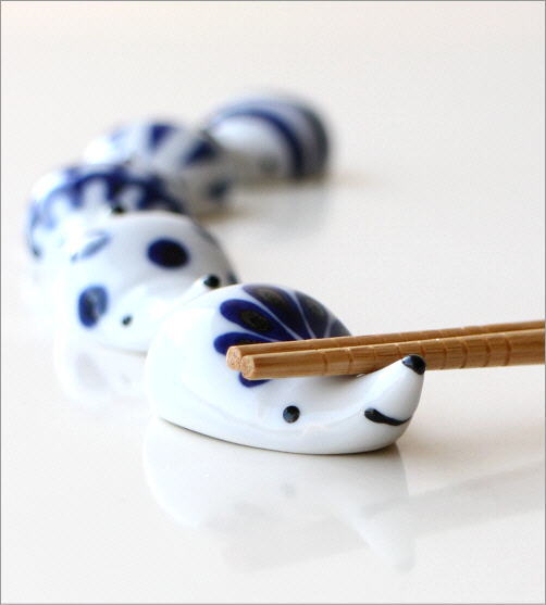 Hasami Yaki(ware) Hedgehog Chopstick Rest Set of 5pcs , Japanese Hasami Ware Chopstick Rest