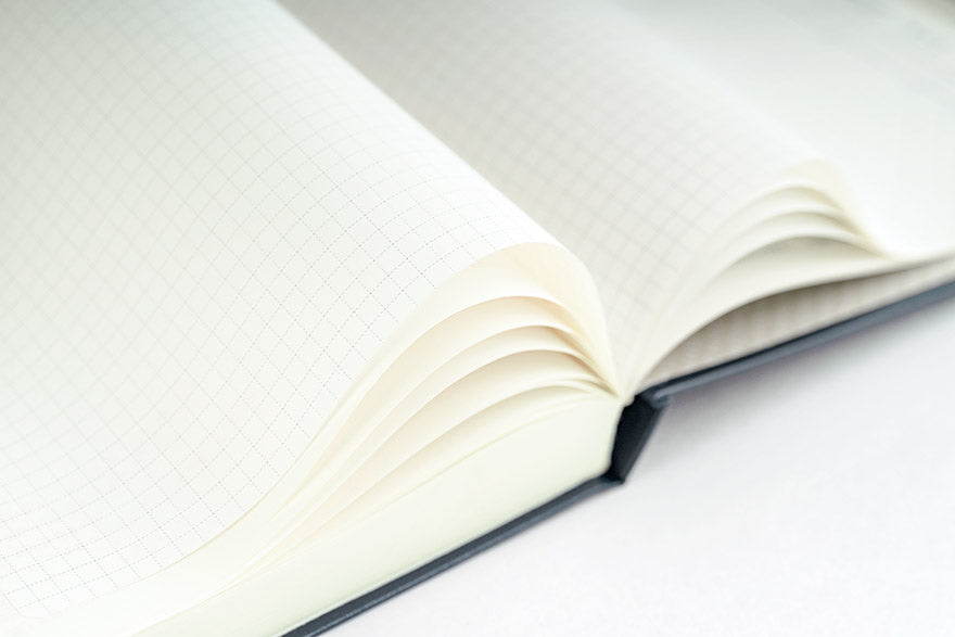 Hobonichi Techo 2026 Slash (Ivory) HON  / A5 Size / Daily / Jan start / Mon start - English Edition