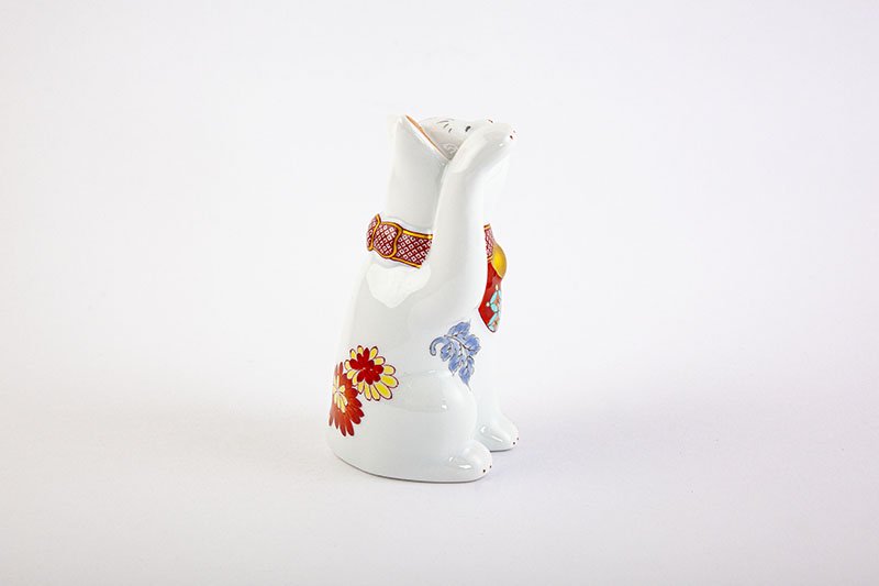 Arita Yaki(ware) Japanese Lucky Cat Figure - Chrysanthemum