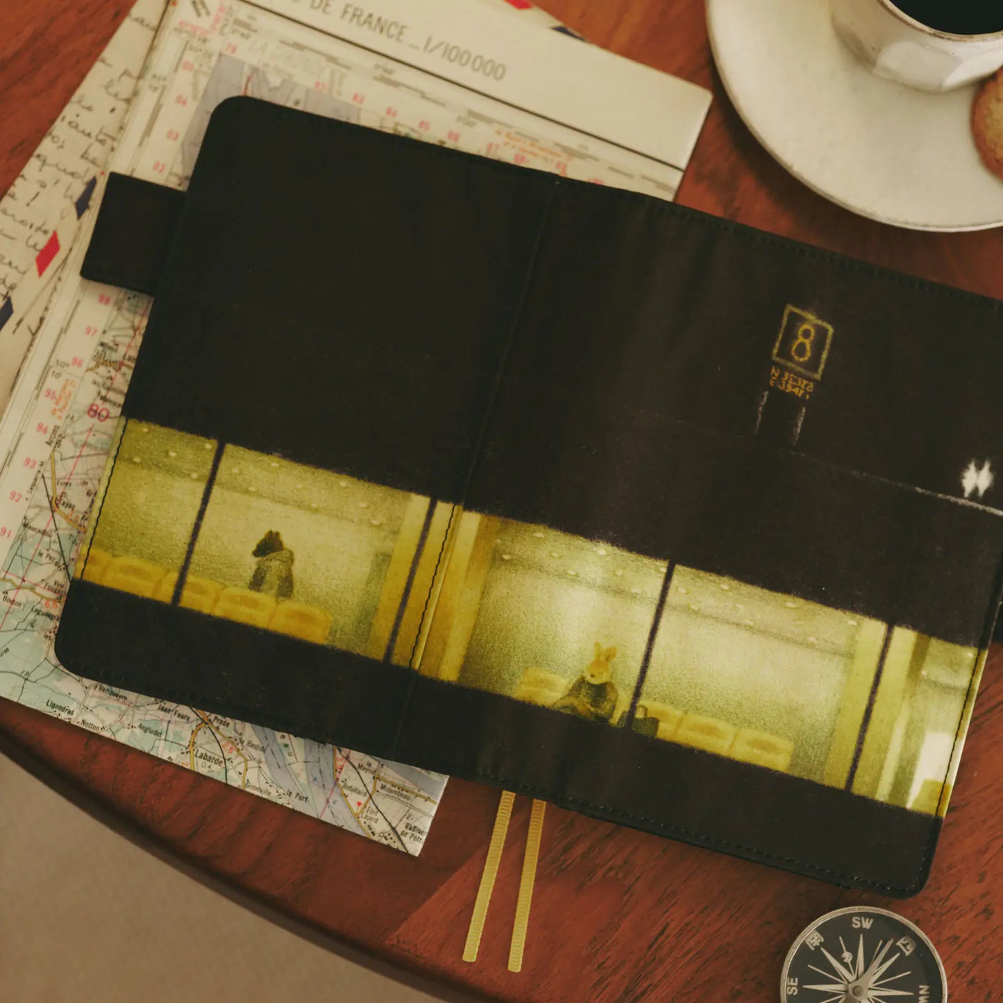 Akiko Miyakoshi: An Airport at Night [Hobonichi Original (A6) Techo Cover] (Cover Only)