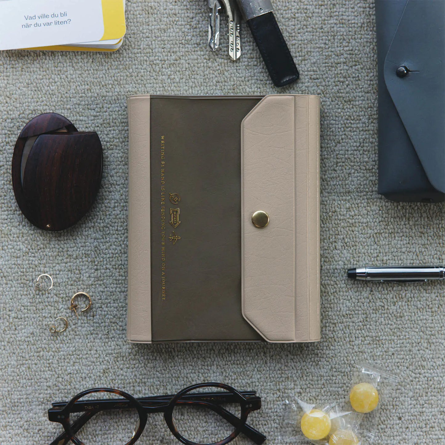 Alettone: Gray [Hobonichi Original (A6) Techo Cover] (Cover Only)