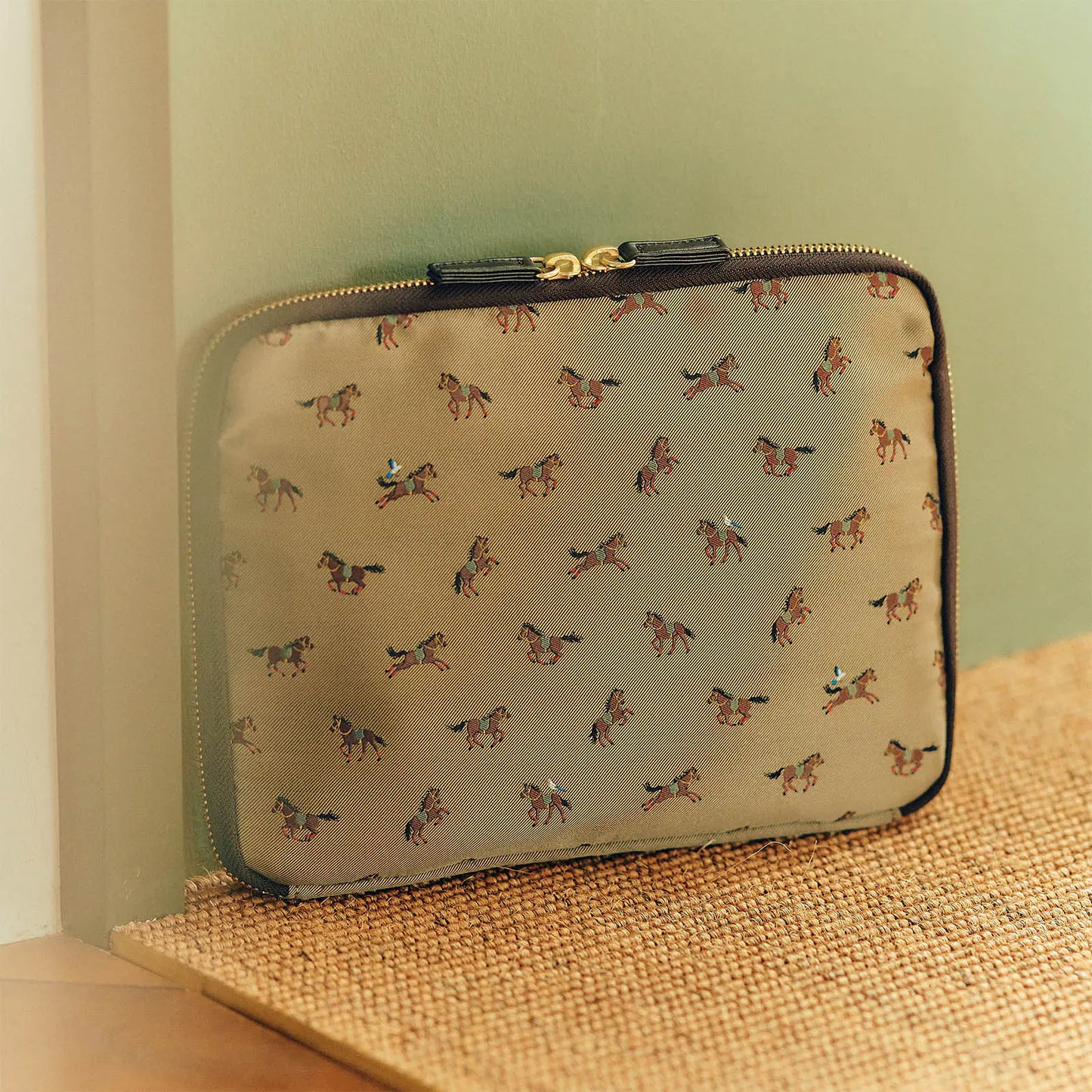 Bow & Tie: Galloping Horses Large Drawer Pouch,  Hobonichi Large Drawer Pouch