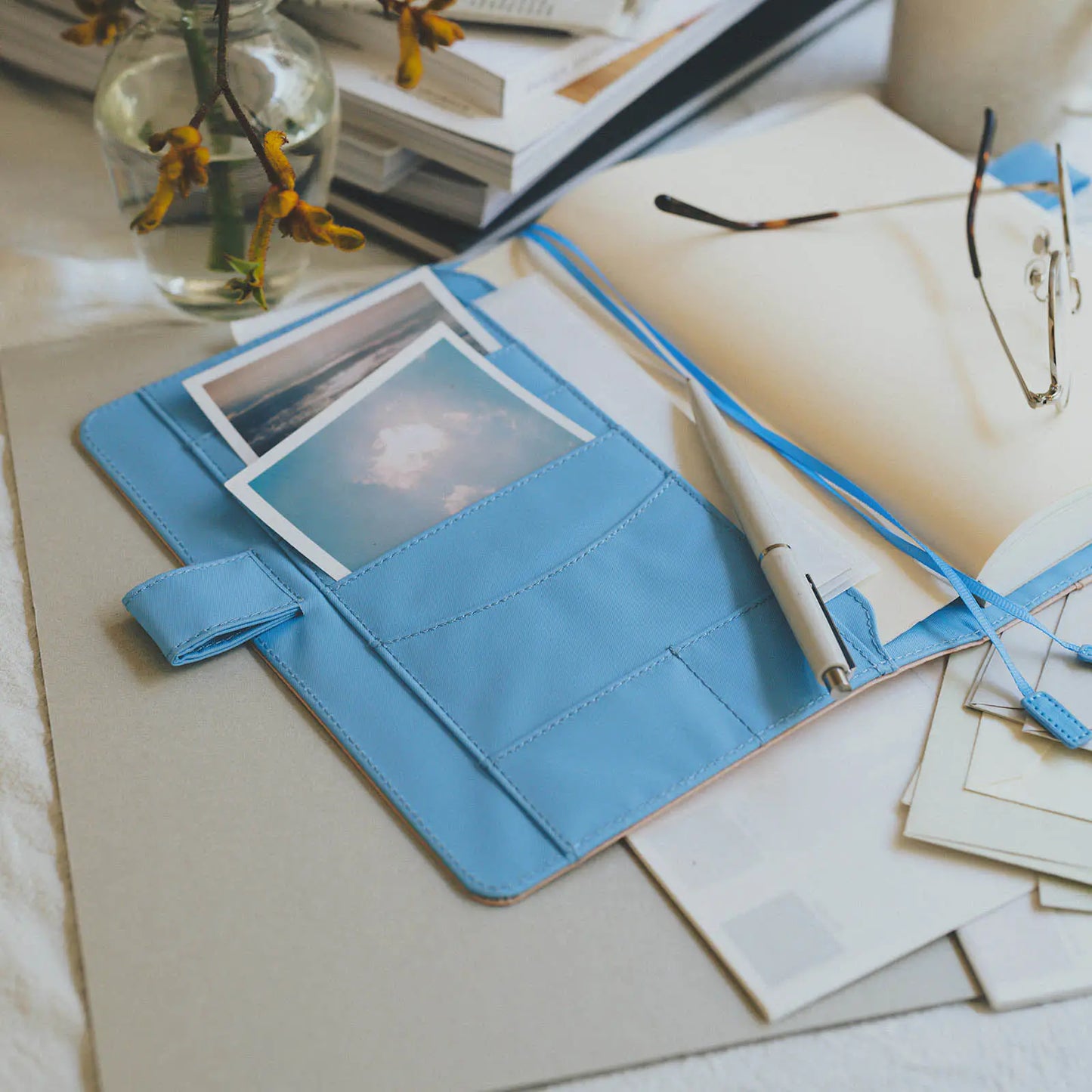 Colors: Atelier Sky [Hobonichi Cousin (A5) Techo Cover] (Cover Only)