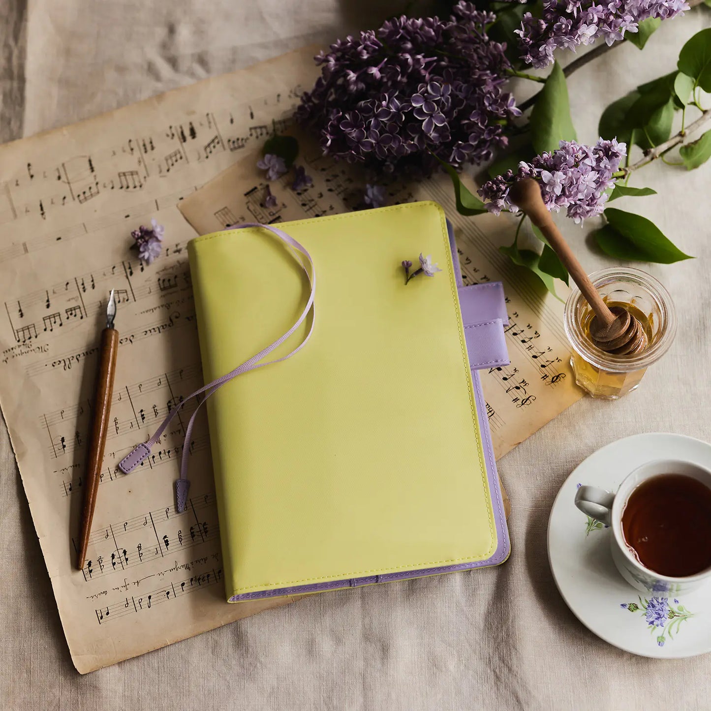 Colors: Honey Lilac [Hobonichi Cousin (A5) Techo Cover] (Cover Only)
