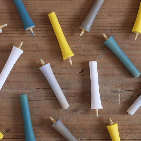 DAIYO Colorful Rice Wax Candles 5 pcs Set - Snow Color -, Japanese Wa-Rousoku (Japanese candle)