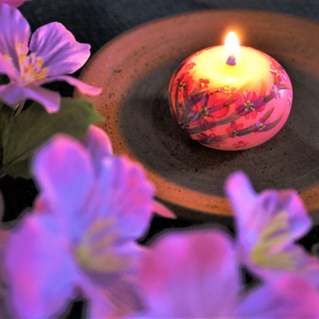 Echigo Flower Candle Hand Painted Round Candle - Cherry Blossom -, Japanese Wa-Rousoku (Japanese candle)