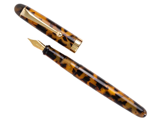 Fountain Pen - Fine Nib / Tortoiseshell -, Handmade in Japan, Japanese handmade fountain pen