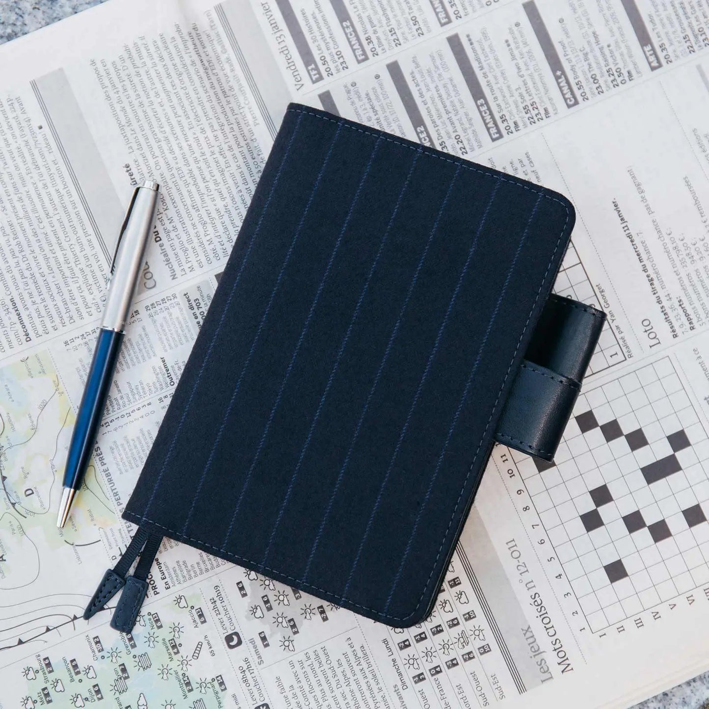 Gentle Stripe [Hobonichi Original (A6) Techo Cover] (Cover Only)