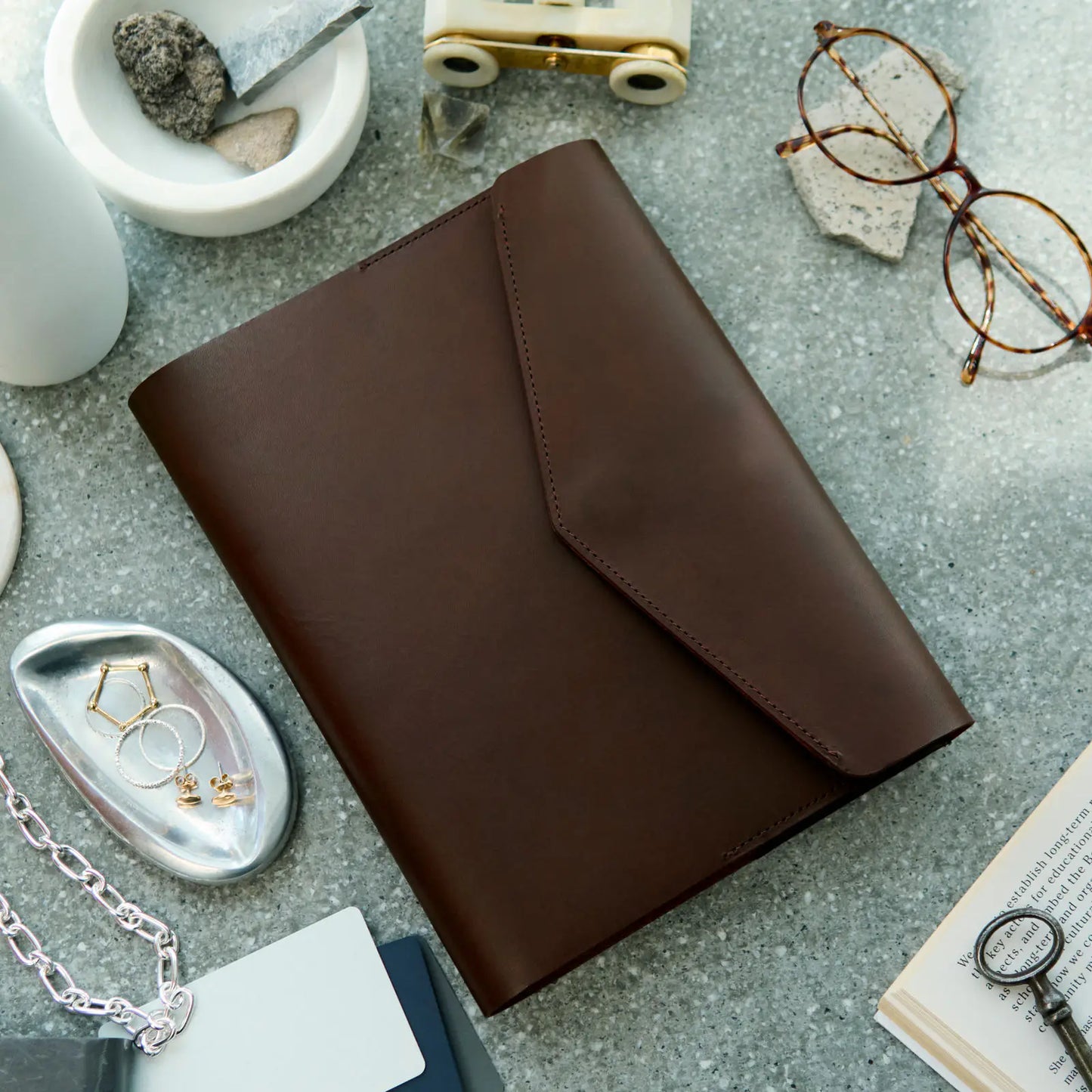 Glow: Chianti  [Hobonichi Cousin (A5) Techo Cover] (Cover Only)
