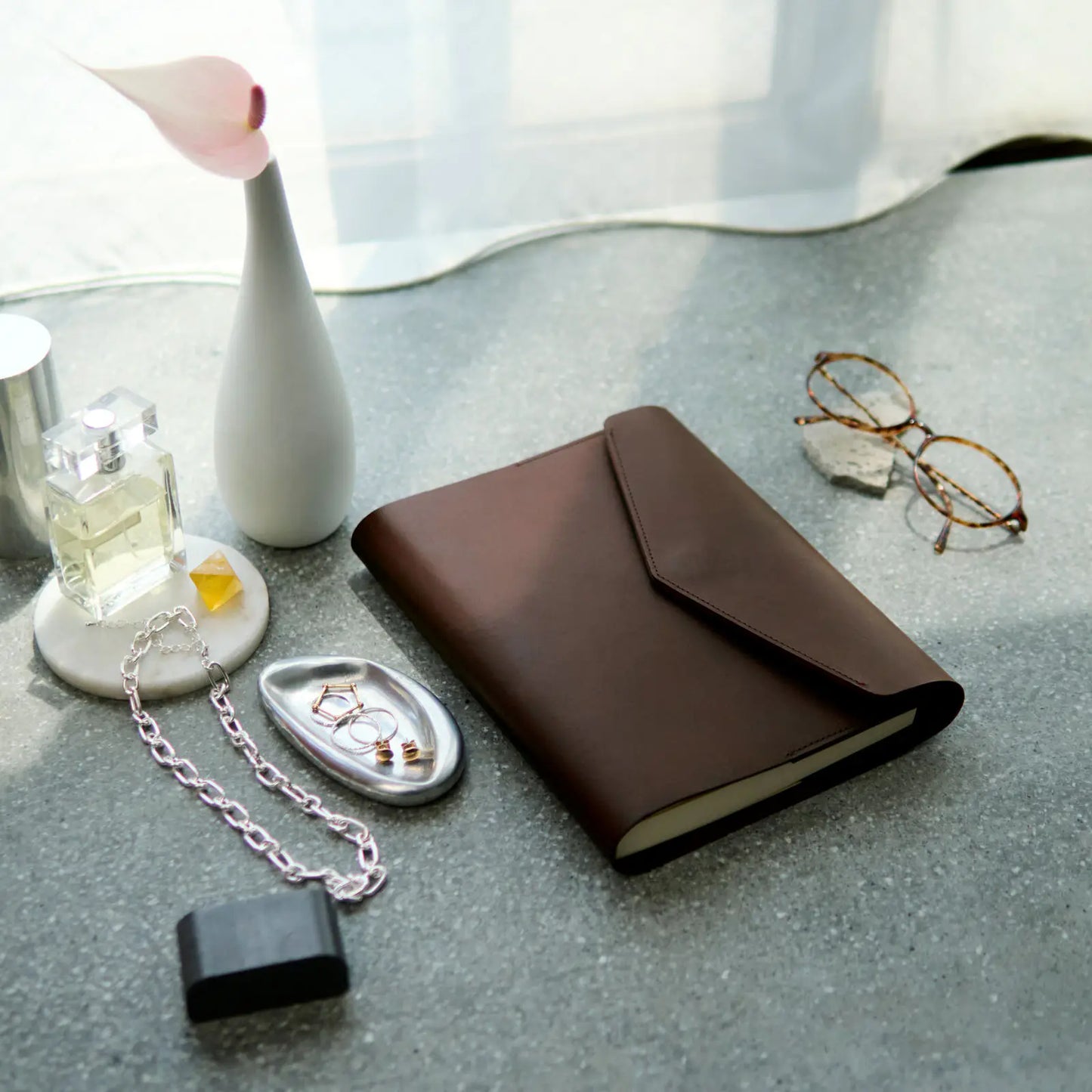 Glow: Chianti  [Hobonichi Cousin (A5) Techo Cover] (Cover Only)