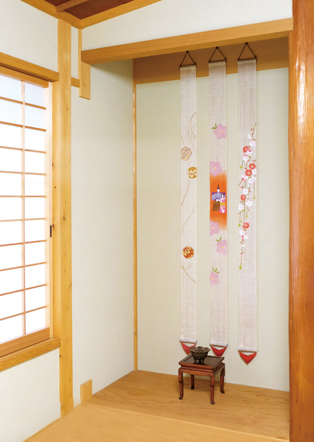 Hand-dyed Linen Japanese Narrow Tapestry - Hana Peach -, Kyoto Noren, Japanese wall hanging scroll
