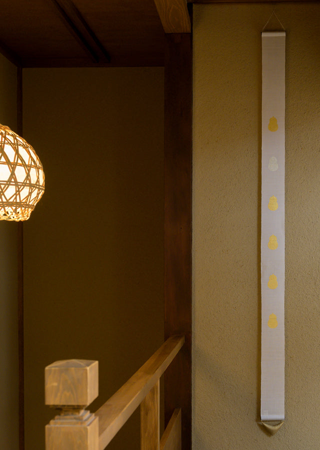 Hand-dyed Linen Japanese Narrow Tapestry with Kanazawa Gold Leaf - Gourd -, Kyoto Noren, Japanese wall hanging scroll