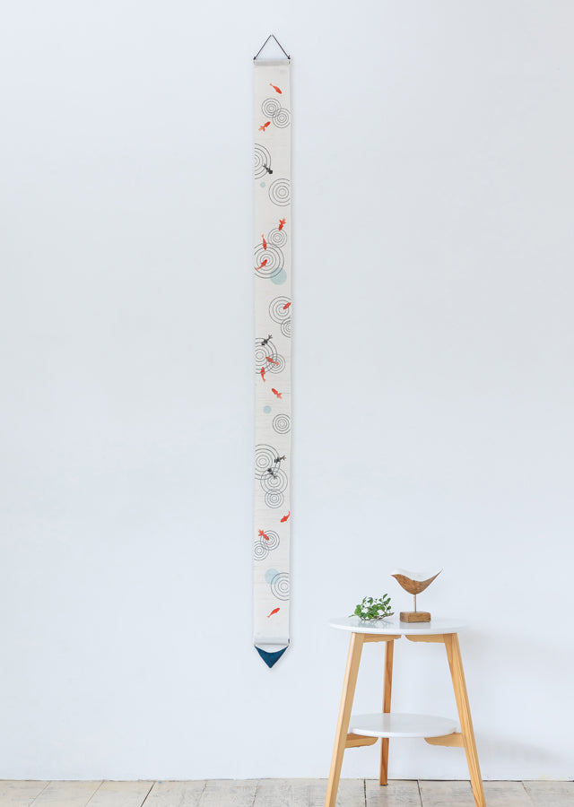 Hand-dyed Linen Japanese Narrow Tapestry - Goldfish -, Kyoto Noren, Japanese wall hanging scroll