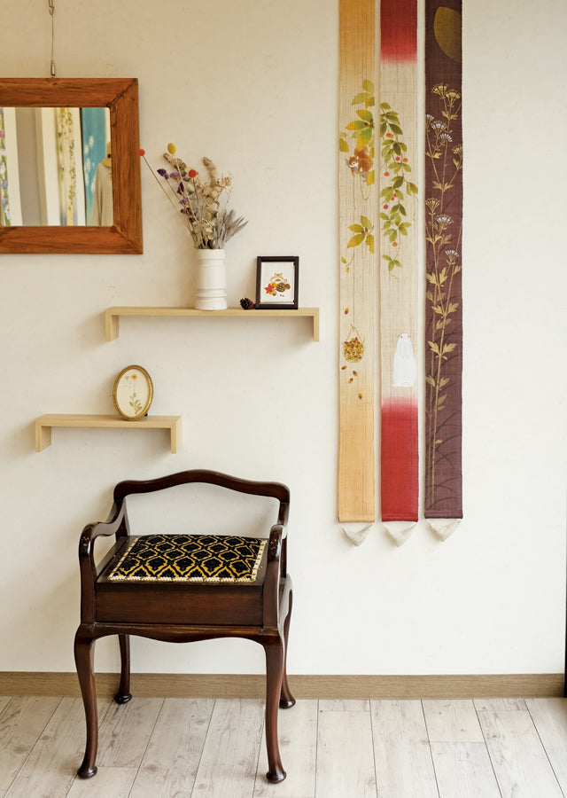 Hand-dyed Linen Japanese Narrow Tapestry - Boneset -, Kyoto Noren, Japanese wall hanging scroll