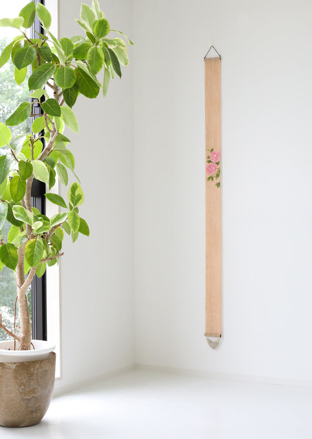 Hand-dyed Linen Japanese Narrow Tapestry - Camellia Otome -, Kyoto Noren, Japanese wall hanging scroll