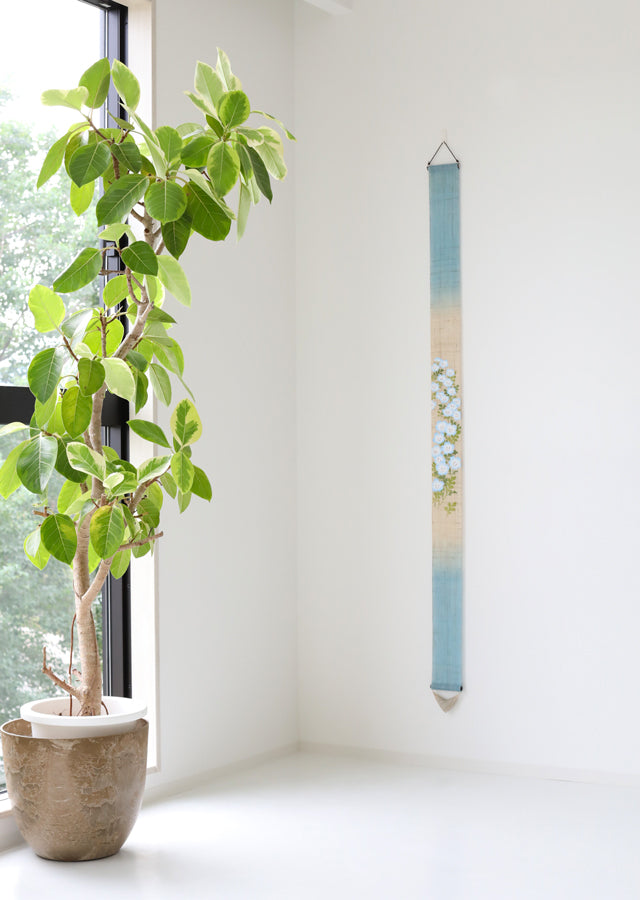 Hand-dyed Linen Japanese Narrow Tapestry - Nemophila -, Kyoto Noren, Japanese wall hanging scroll