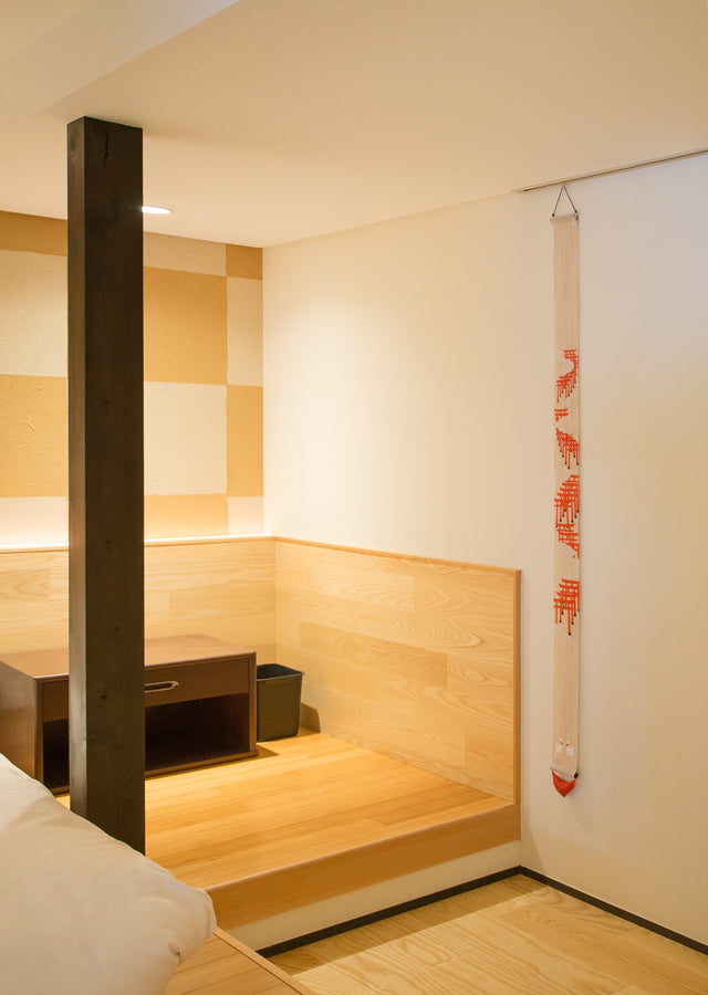 Hand-dyed Linen Japanese Narrow Tapestry - The Thousand Torii -, Kyoto Noren, Japanese wall hanging scroll