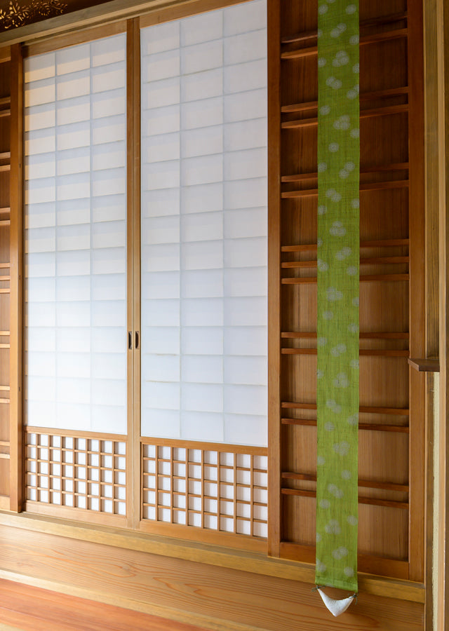 Hand-dyed Linen Japanese Narrow Tapestry with Incense - Pine -, Kyoto Noren, Japanese wall hanging scroll