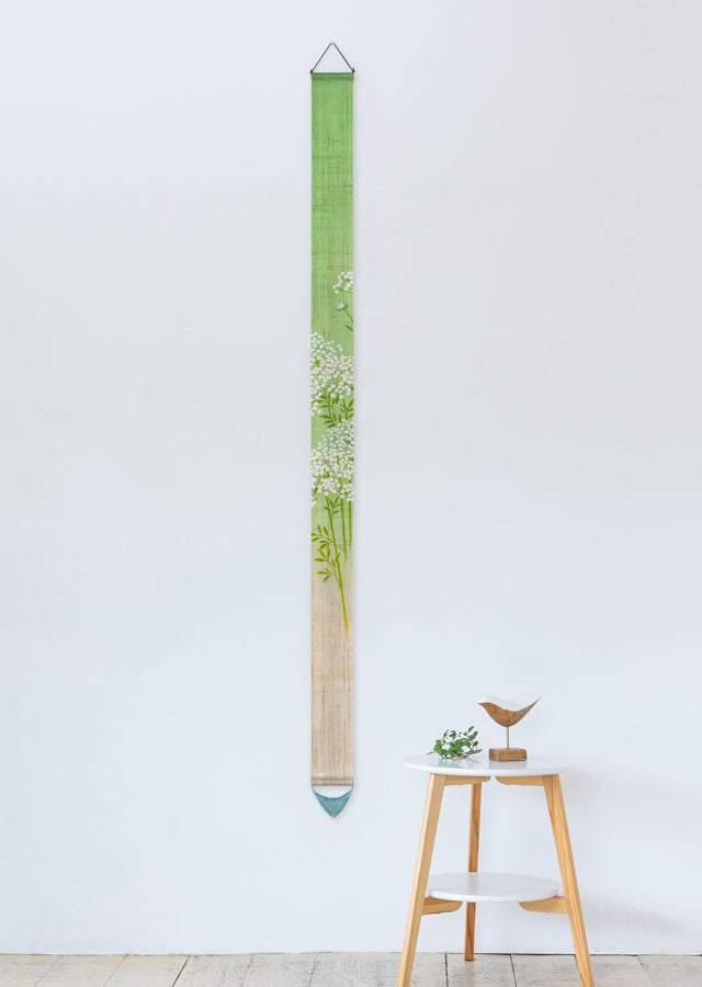 Hand-dyed Linen Japanese Narrow Tapestry - Lace Flower -, Kyoto Noren, Japanese wall hanging scroll