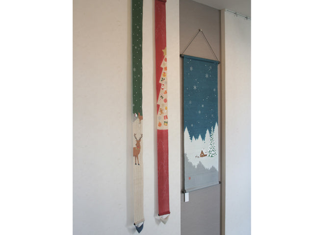 Hand-dyed Linen Japanese Narrow Tapestry - Christmas Tree -, Kyoto Noren, Japanese wall hanging scroll