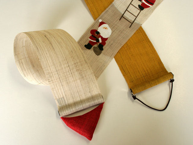 Hand-dyed Linen Japanese Narrow Tapestry - Snowman -, Kyoto Noren, Japanese wall hanging scroll