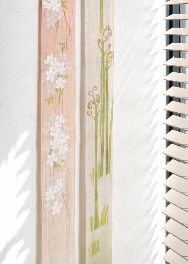 Hand-dyed Linen Japanese Narrow Tapestry - Early Bracken -, Kyoto Noren, Japanese wall hanging scroll