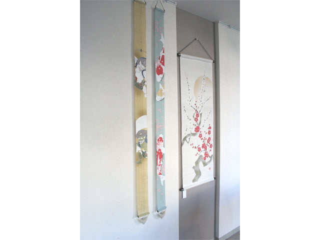 Hand-dyed Linen Japanese Narrow Tapestry - Japanese Koi Fish -, Kyoto Noren, Japanese wall hanging scroll