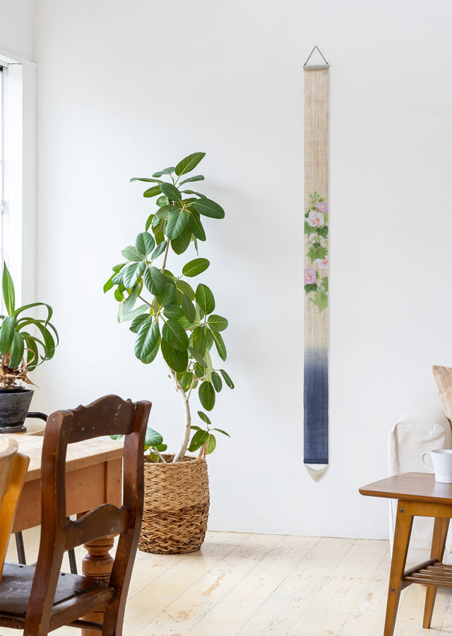 Hand-dyed Linen Japanese Narrow Tapestry - Hibiscus mutabilis cv. Versicolor -, Kyoto Noren, Japanese wall hanging scroll