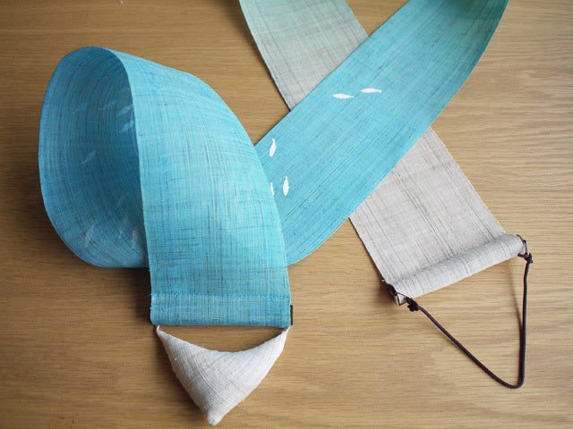 Hand-dyed Linen Japanese Narrow Tapestry - First Penguin -, Kyoto Noren, Japanese wall hanging scroll