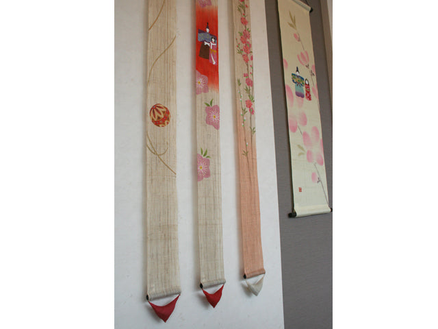 Hand-dyed Linen Japanese Narrow Tapestry - Peach Blossom -, Kyoto Noren, Japanese wall hanging scroll