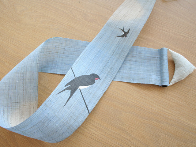 Hand-dyed Linen Japanese Narrow Tapestry - Swallow -, Kyoto Noren, Japanese wall hanging scroll