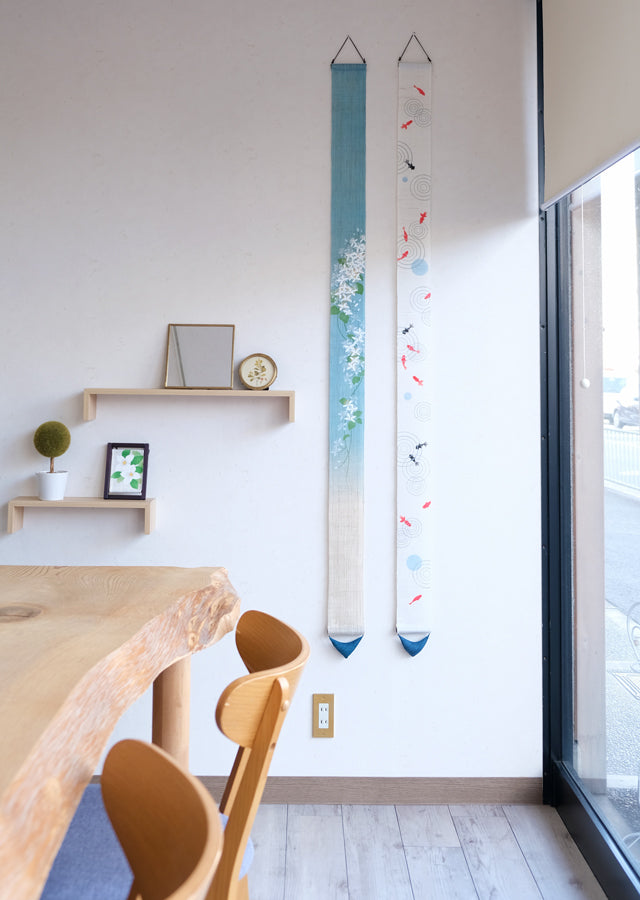 Hand-dyed Linen Japanese Narrow Tapestry - Goldfish -, Kyoto Noren, Japanese wall hanging scroll