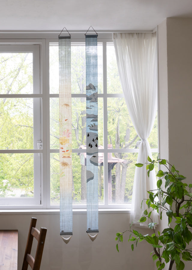 Hand-dyed Linen Japanese Narrow Tapestry - Penguin -, Kyoto Noren, Japanese wall hanging scroll