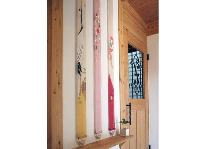 Hand-dyed Linen Japanese Narrow Tapestry - Crane -, Kyoto Noren, Japanese wall hanging scroll
