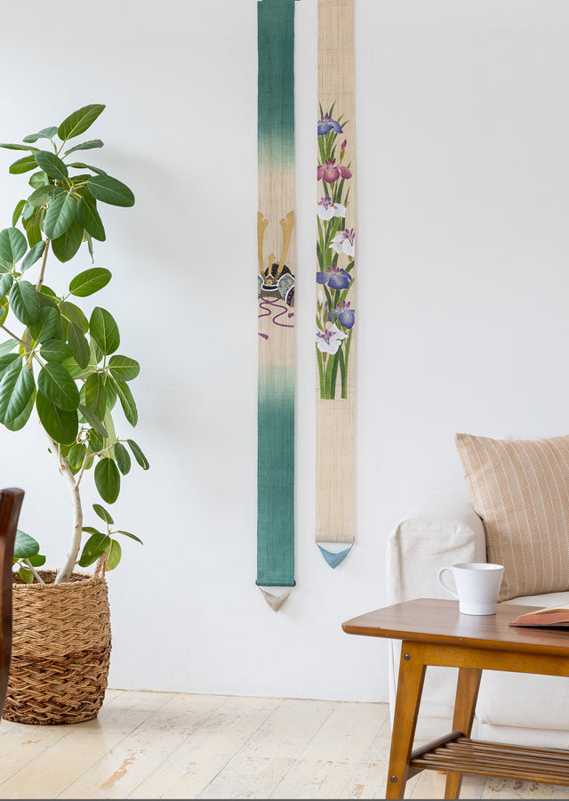 Hand-dyed Linen Japanese Narrow Tapestry - Iris -, Kyoto Noren, Japanese wall hanging scroll