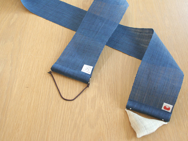 Hand-dyed Linen Japanese Narrow Tapestry - Lily -, Kyoto Noren, Japanese wall hanging scroll