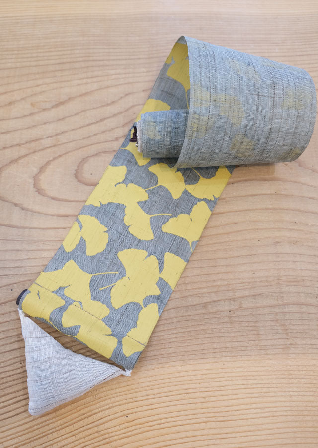 Hand-dyed Linen Japanese Narrow Tapestry - Ginkgo Tree Line -, Kyoto Noren, Japanese wall hanging scroll