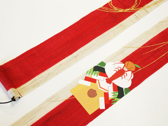 Hand-dyed Linen Japanese Narrow Tapestry - Kagami Mochi(Japanese traditional new year decoration) -, Kyoto Noren, Japanese wall hanging scroll