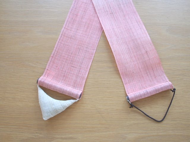 Hand-dyed Linen Japanese Narrow Tapestry - Hagoita (Japanese Battledore) and Sea Bream -, Kyoto Noren, Japanese wall hanging scroll